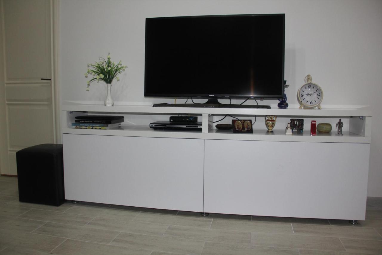 Batumi-Cozy Apartment Exterior photo