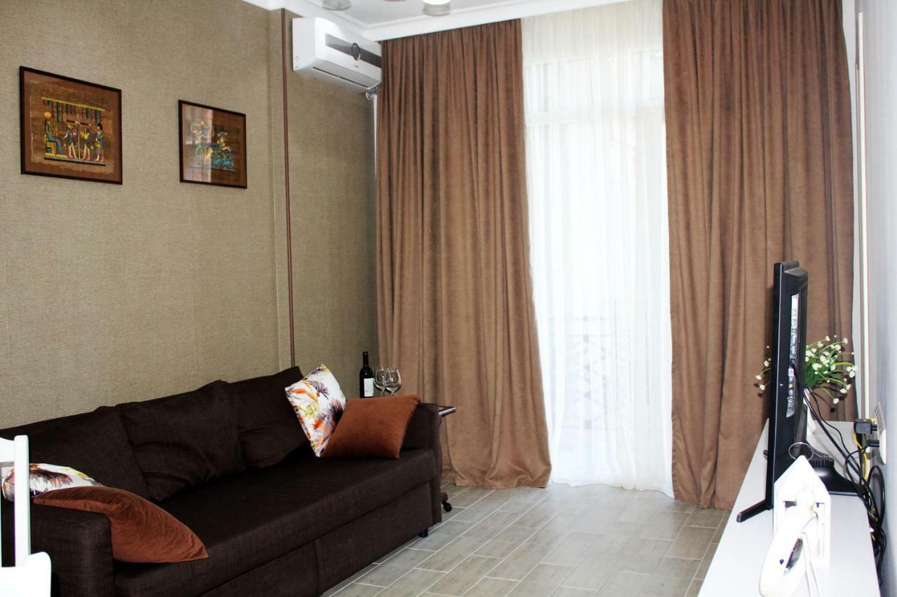 Batumi-Cozy Apartment Exterior photo